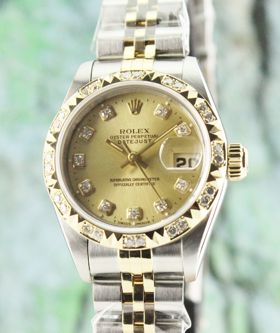 (image for) A ROLEX LADY SIZE OYSTER PERPETUAL DATEJUST / 69173